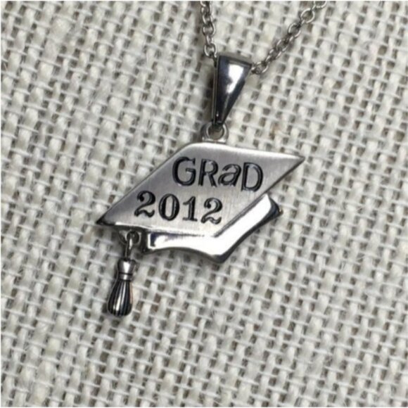 Graduation Cap Pendant Necklace 18 In Class Of 2012 Grad Silver Chain Tassel - Picture 1 of 4